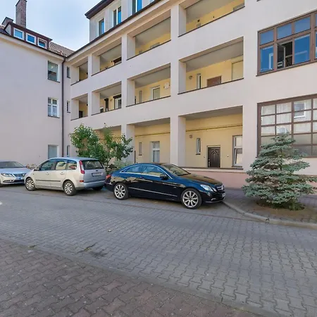 Jagiellonska Guest Spots By Bookinghost Apartment